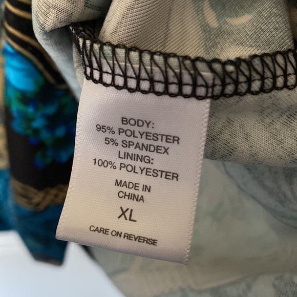 Beautiful NY&CO 7th Avenue beautiful design dress top - Picture 5 of 8